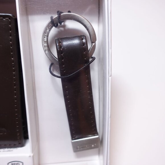NIP Calvin Klein Men's RFID XCAP Slimfold Wallet & Key Fob Set Leather Brown - Picture 7 of 7